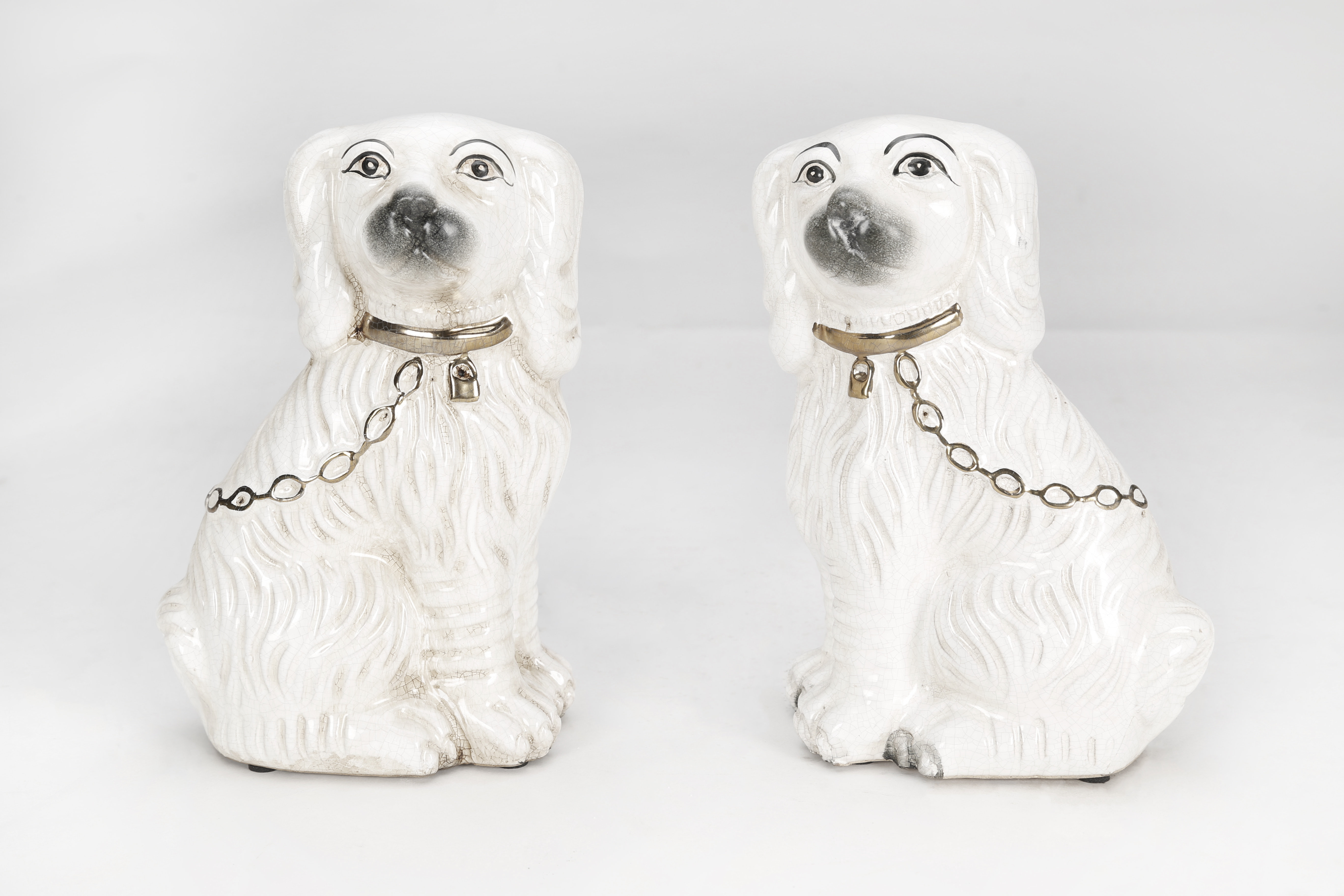 2 factory STAFFORDSHIRE SPANIEL Figurines - Reproductions -